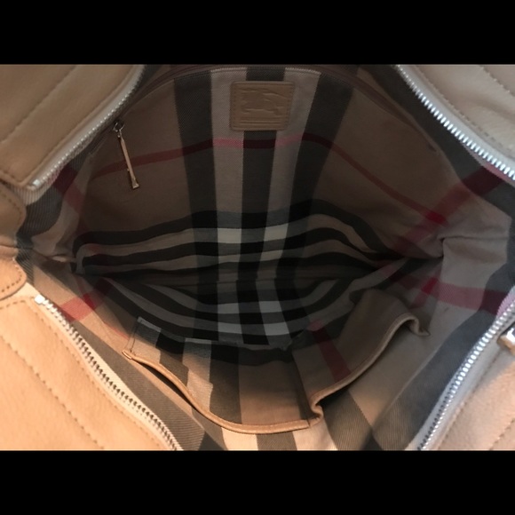 Authentic Burberry Canvas Tote Bag - Picture 8 of 10
